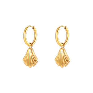 Small Gold Shells Dangle Earring